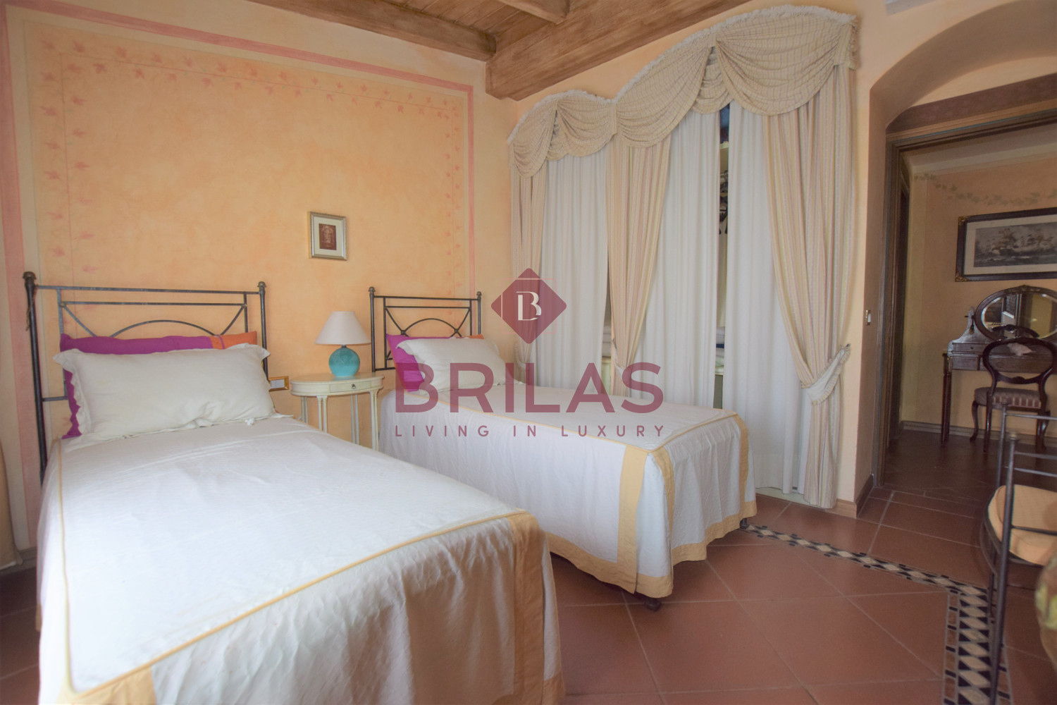Elegant seaside apartment in Cala del Faro - Porto Cervo