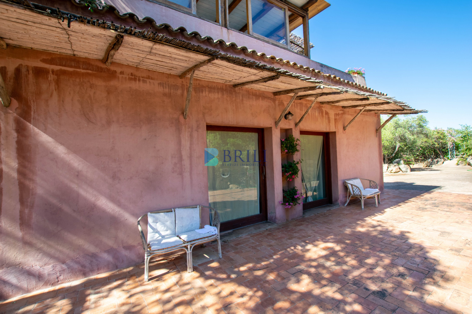  San Pantaleo Stazzo Gallurese and building used as a B&B