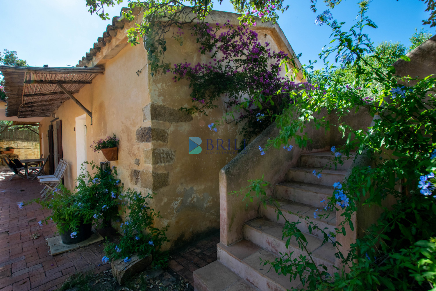  San Pantaleo Stazzo Gallurese and building used as a B&B