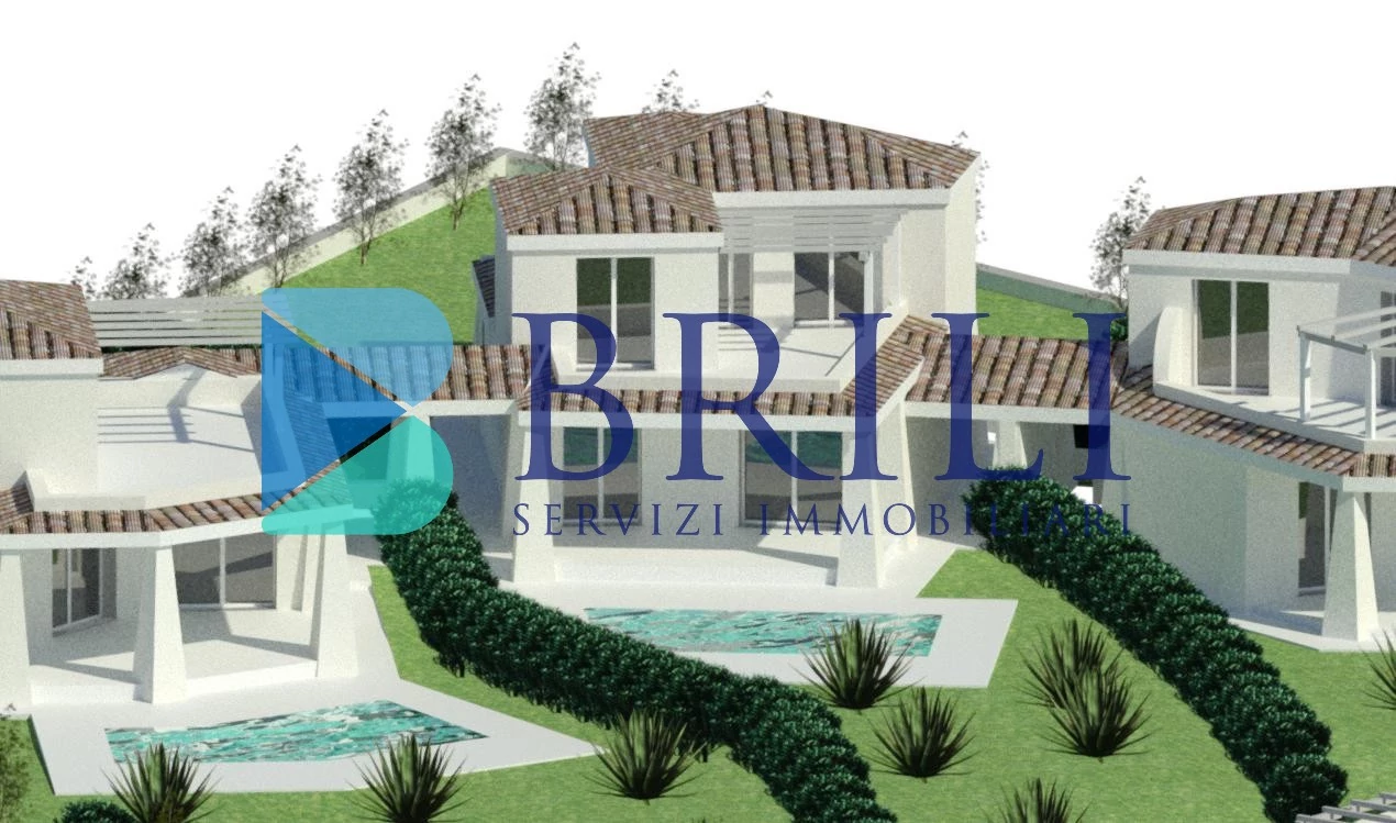 New detached villas just 100 metres from the beach