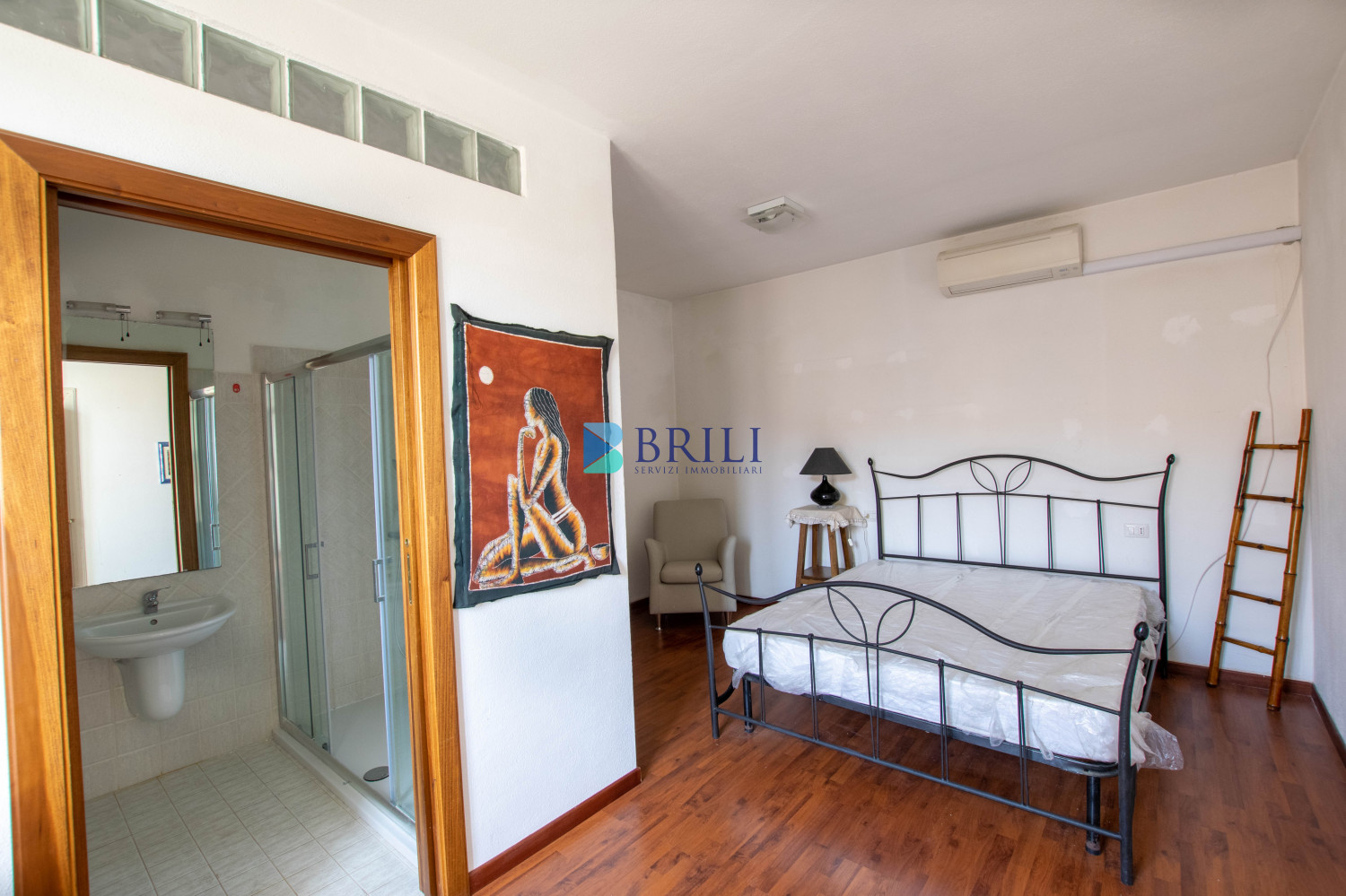 Luras, in centro grazioso appartamento ristrutturato.