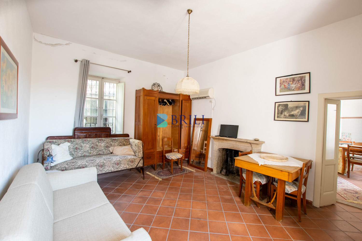 Luras, in centro grazioso appartamento ristrutturato.