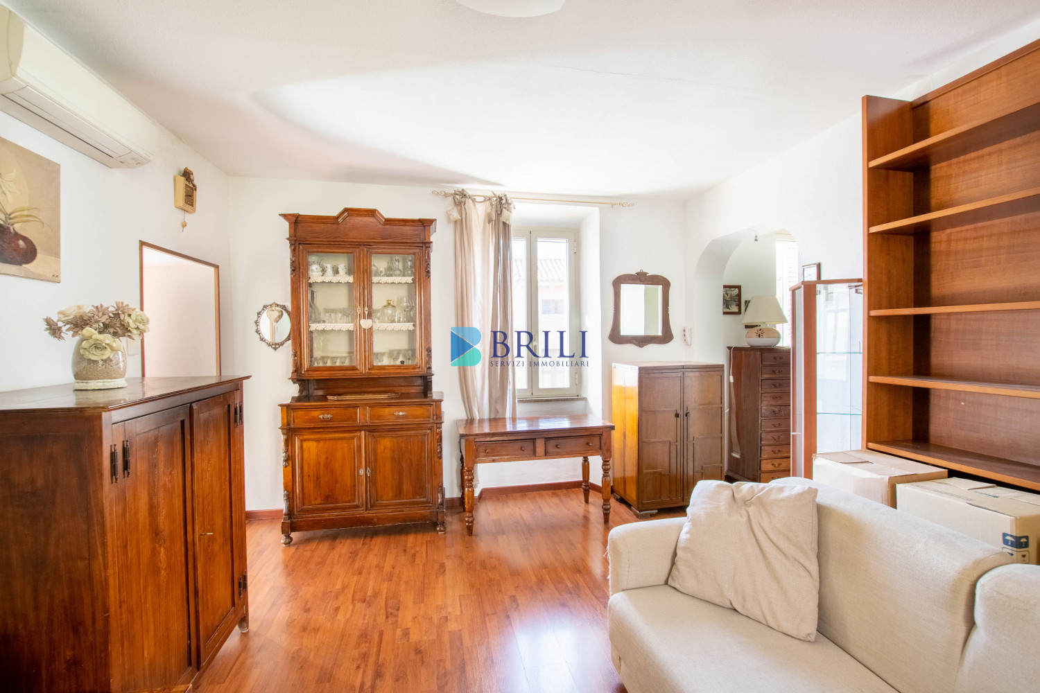 Luras, in centro grazioso appartamento ristrutturato.