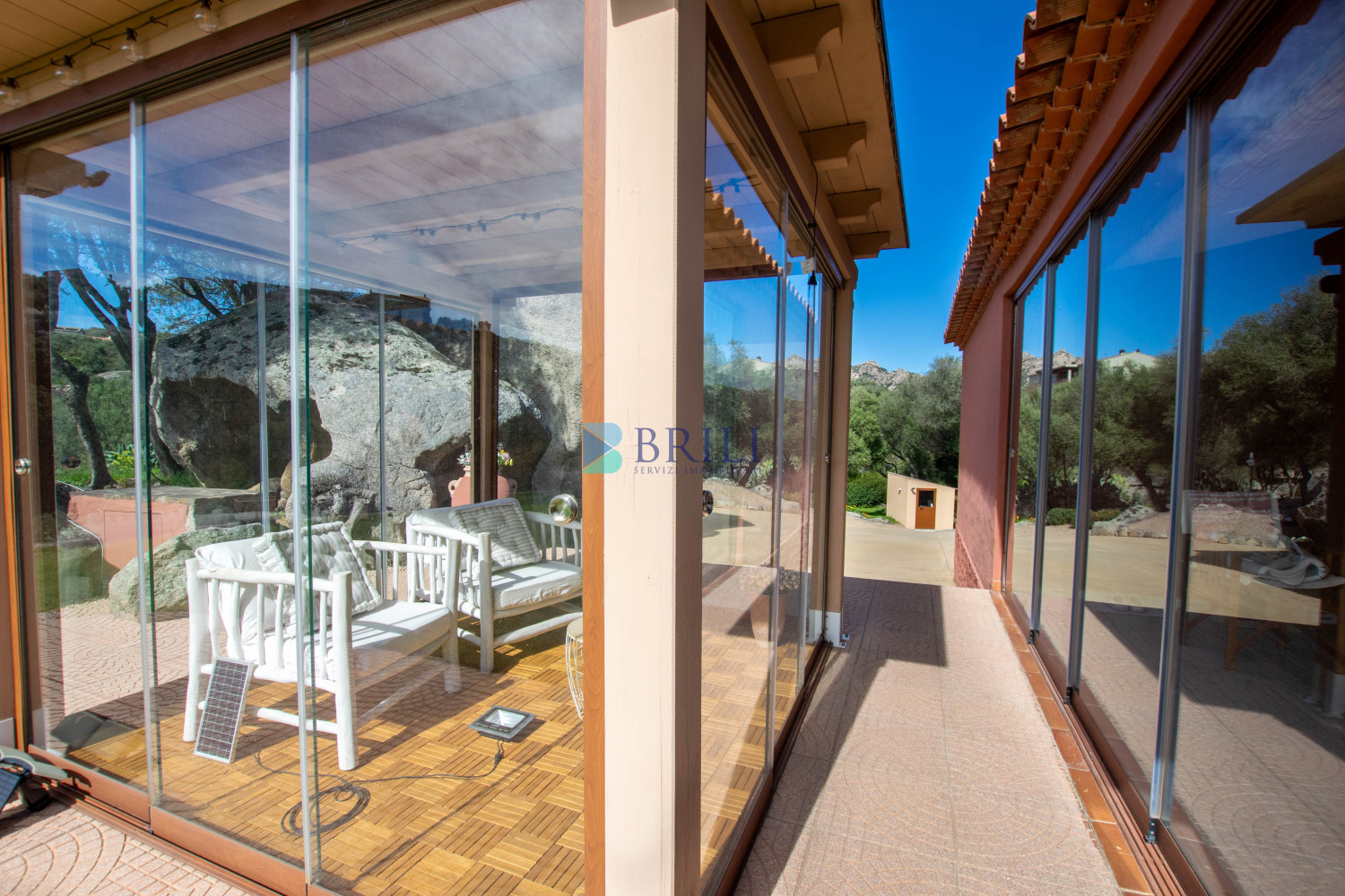 Villa singola su unico livello con vista panoramica