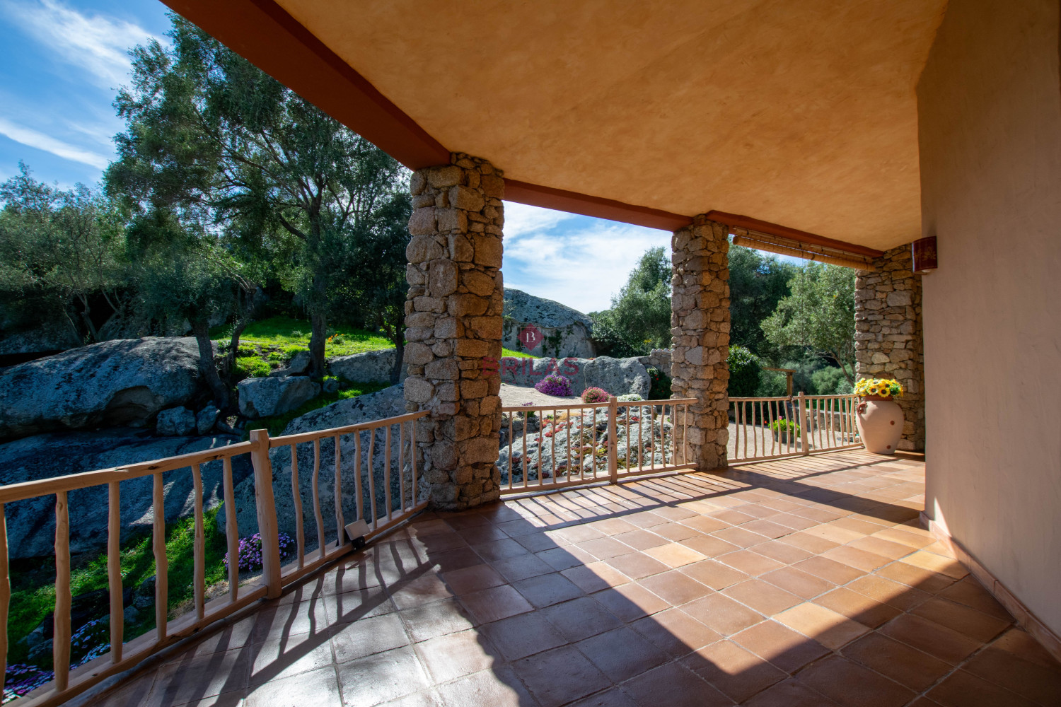 Villa singola su unico livello con vista panoramica
