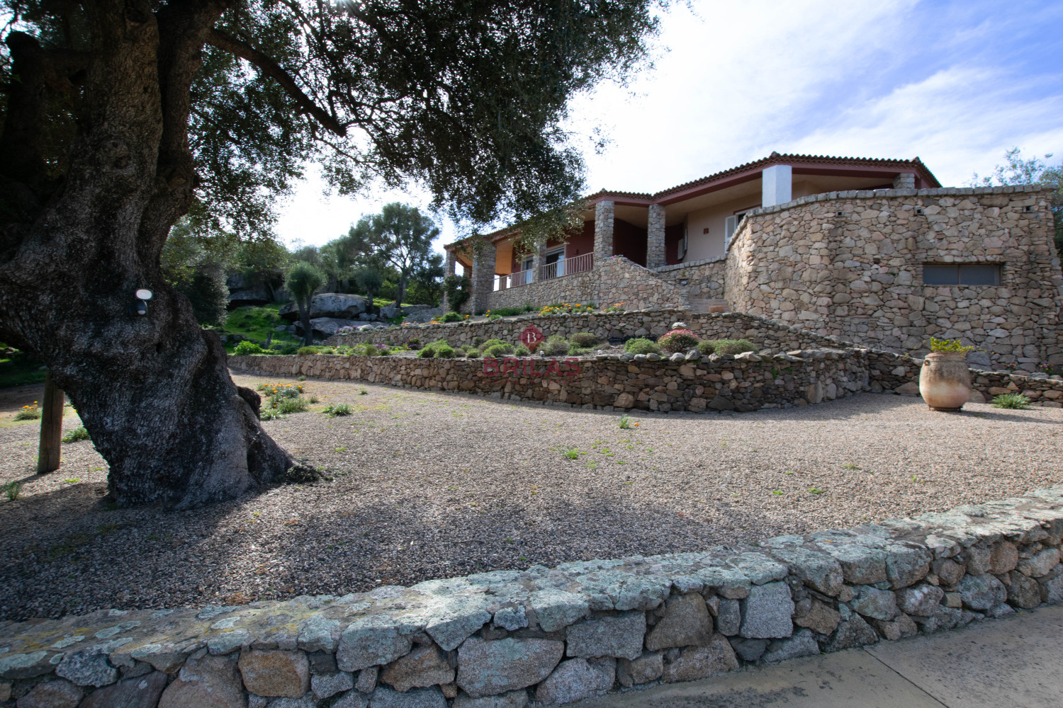 Villa singola su unico livello con vista panoramica