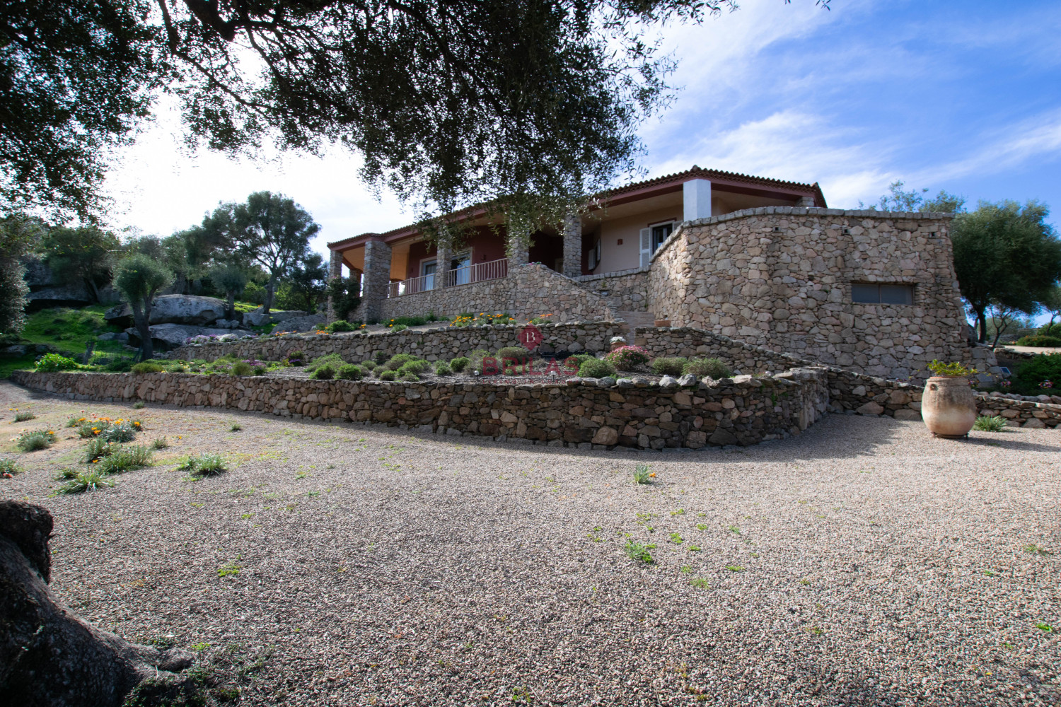 Villa singola su unico livello con vista panoramica