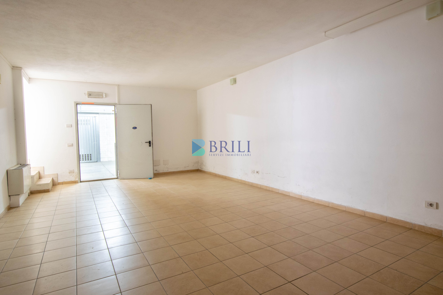 Locale commerciale Viale Aldo Moro