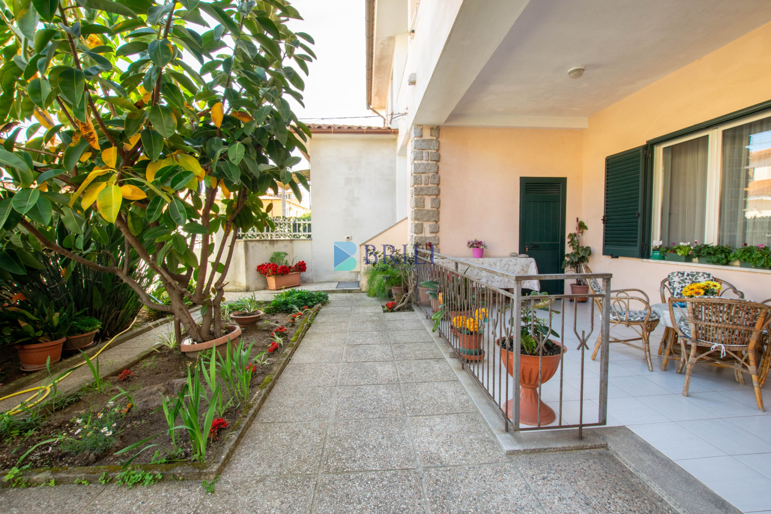 Appartamento al piano terra in zona residenziale