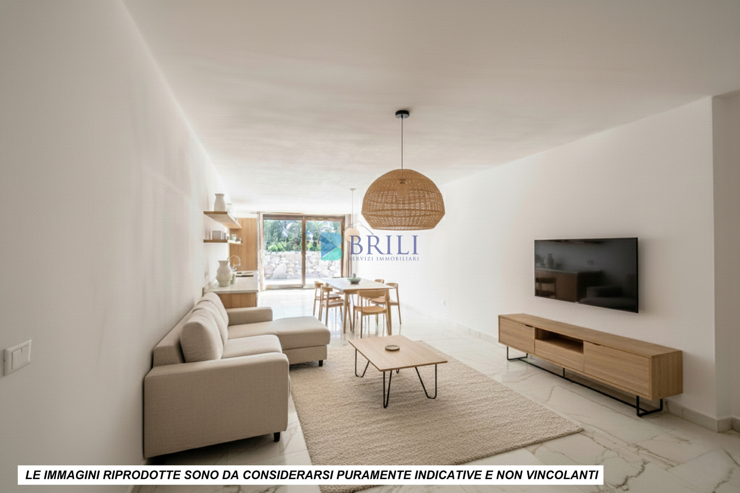 Apartment with private garden near the beach