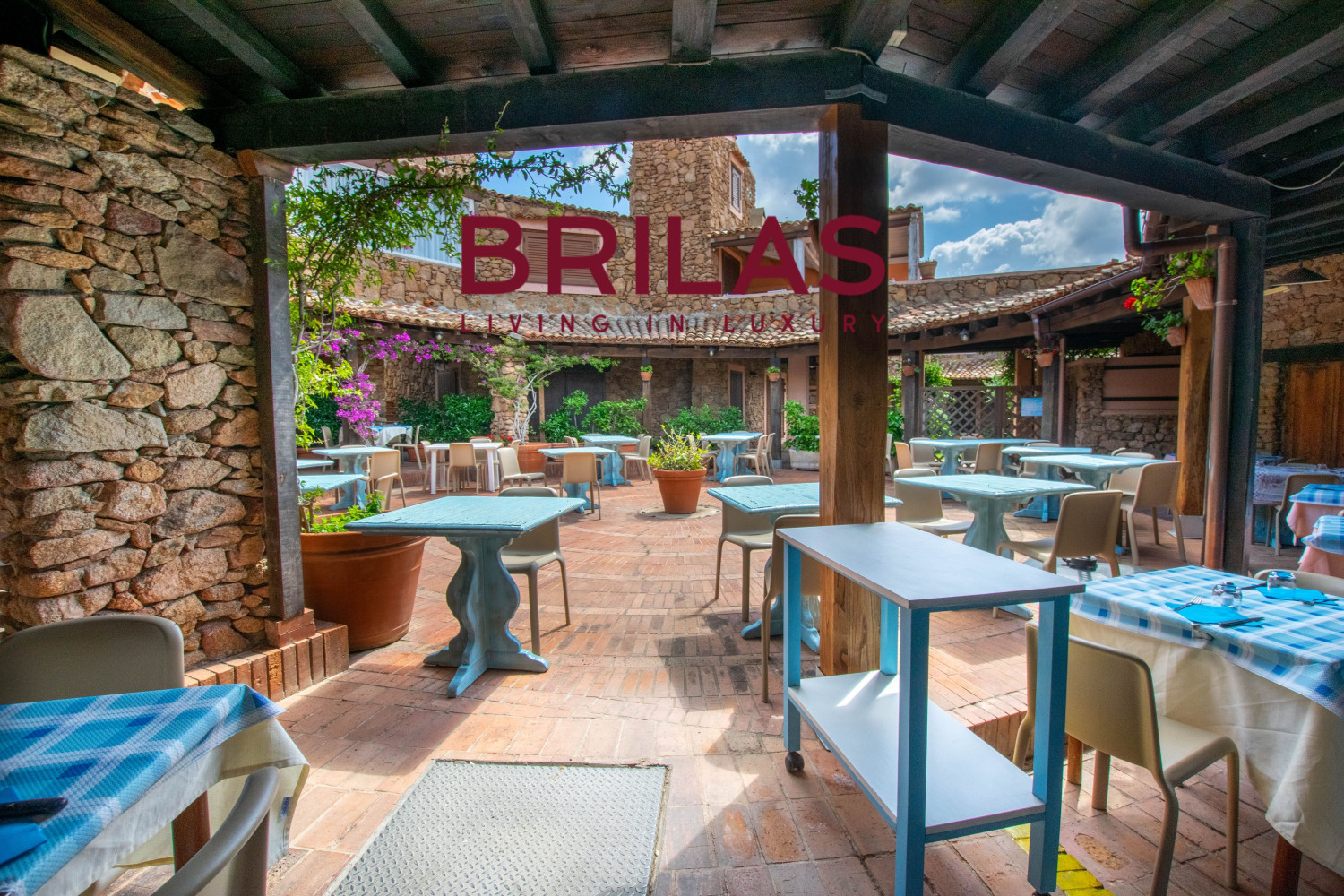 Exclusive commercial property in Golfo Aranci - Baia Caddinas