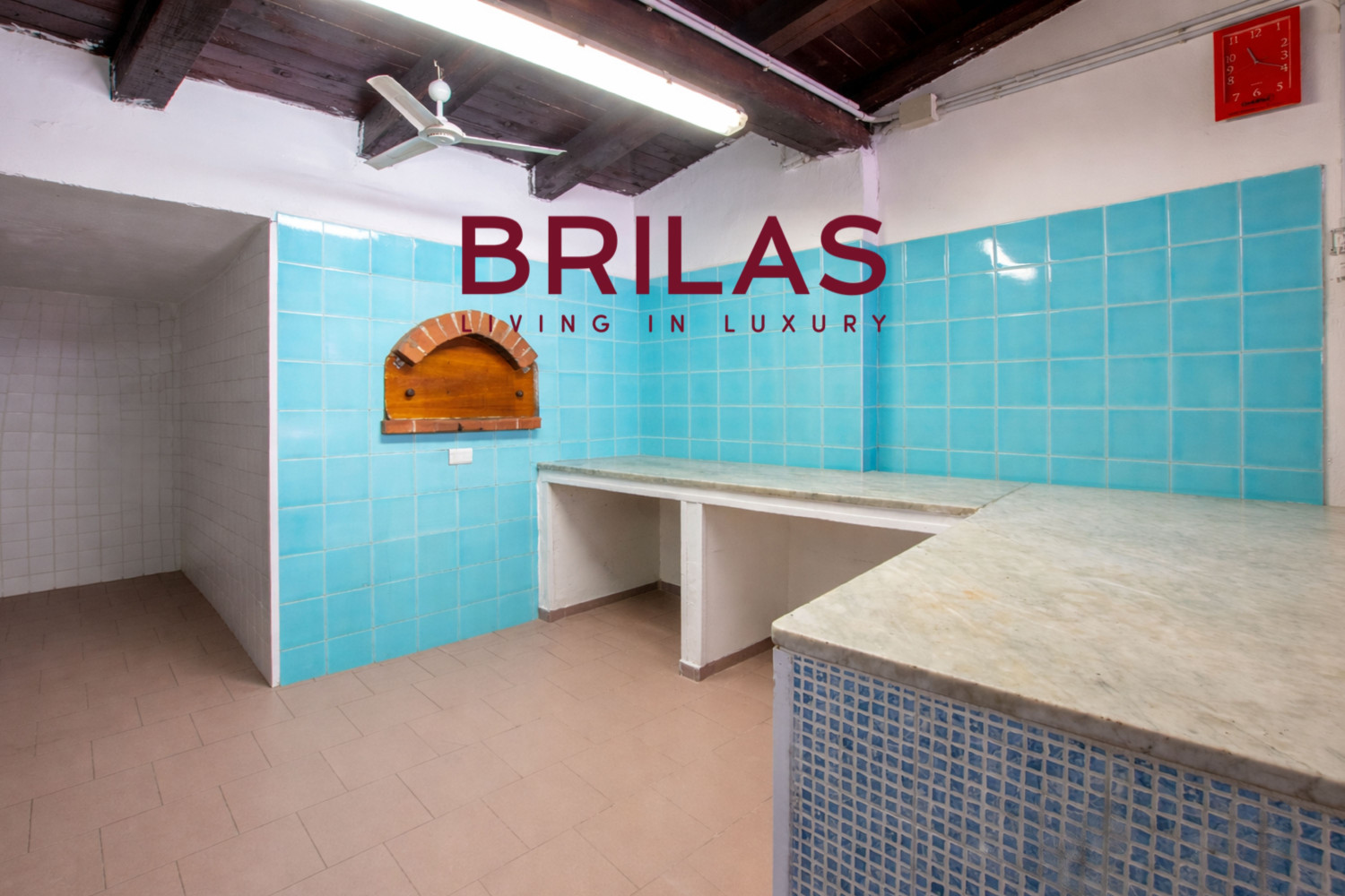 Exclusive commercial property in Golfo Aranci - Baia Caddinas