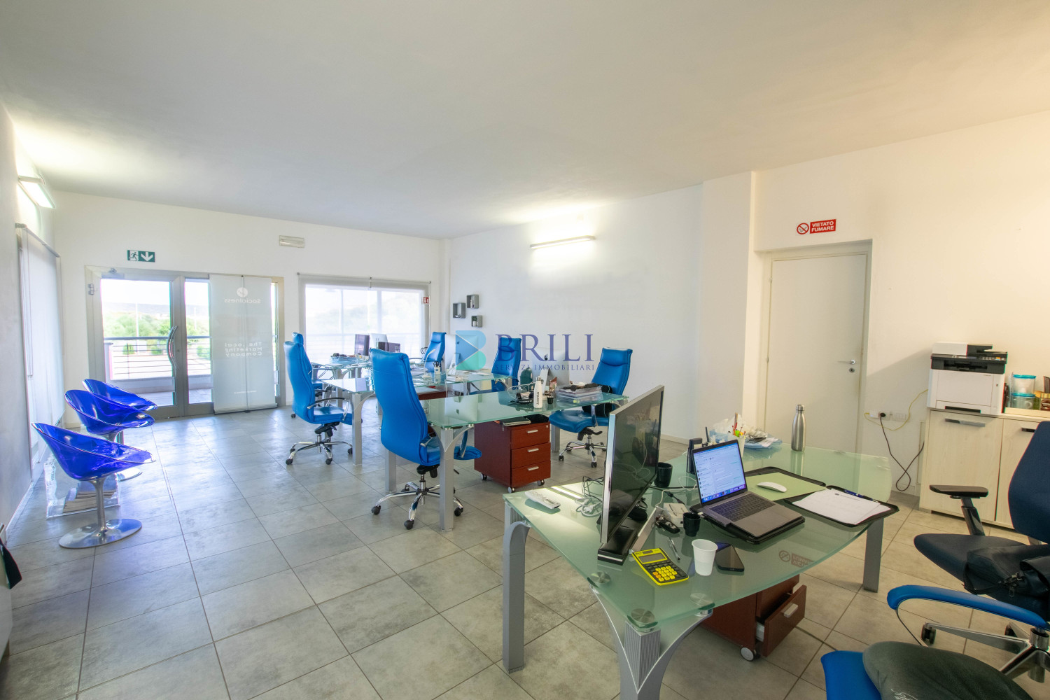 Viale Aldo Moro - Locale commerciale 