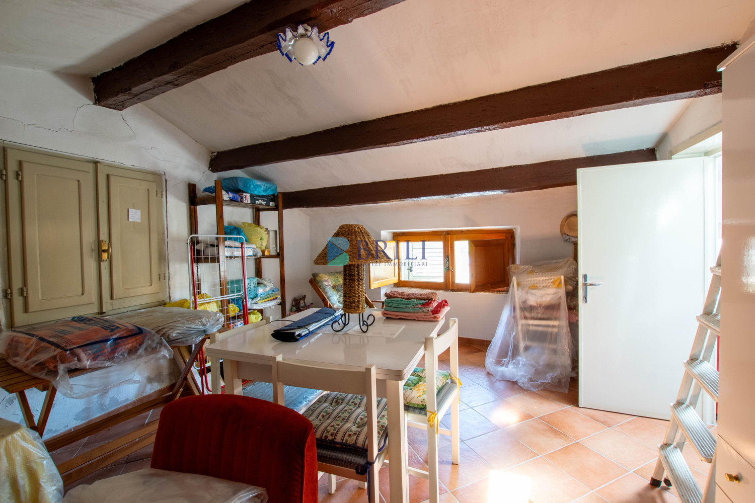 Casa indipendente in centro storico a Luras