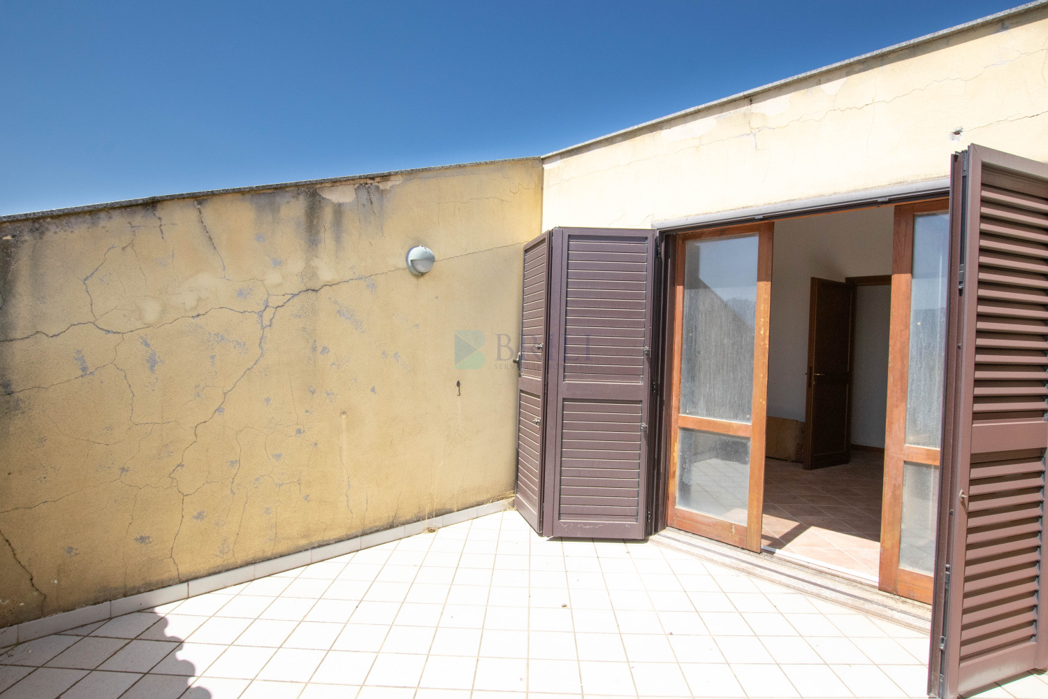 Large apartment on the top floor in Tempio Pausania with a panoramic view