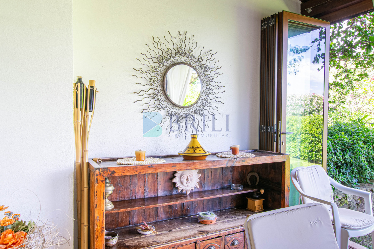 Capo Ceraso - Ampio Bilocale con Giardino Privato