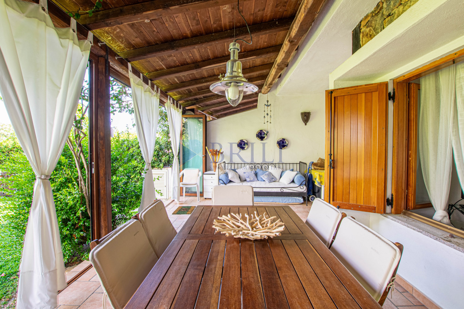 Capo Ceraso - Ampio Bilocale con Giardino Privato