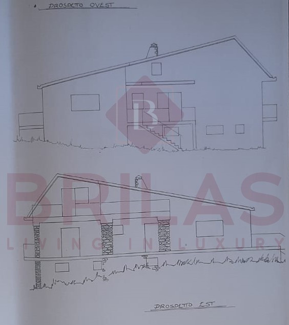 Large villa to renovate with a sea view, located close to the beaches in Baia Caddinas - Golfo Aranci