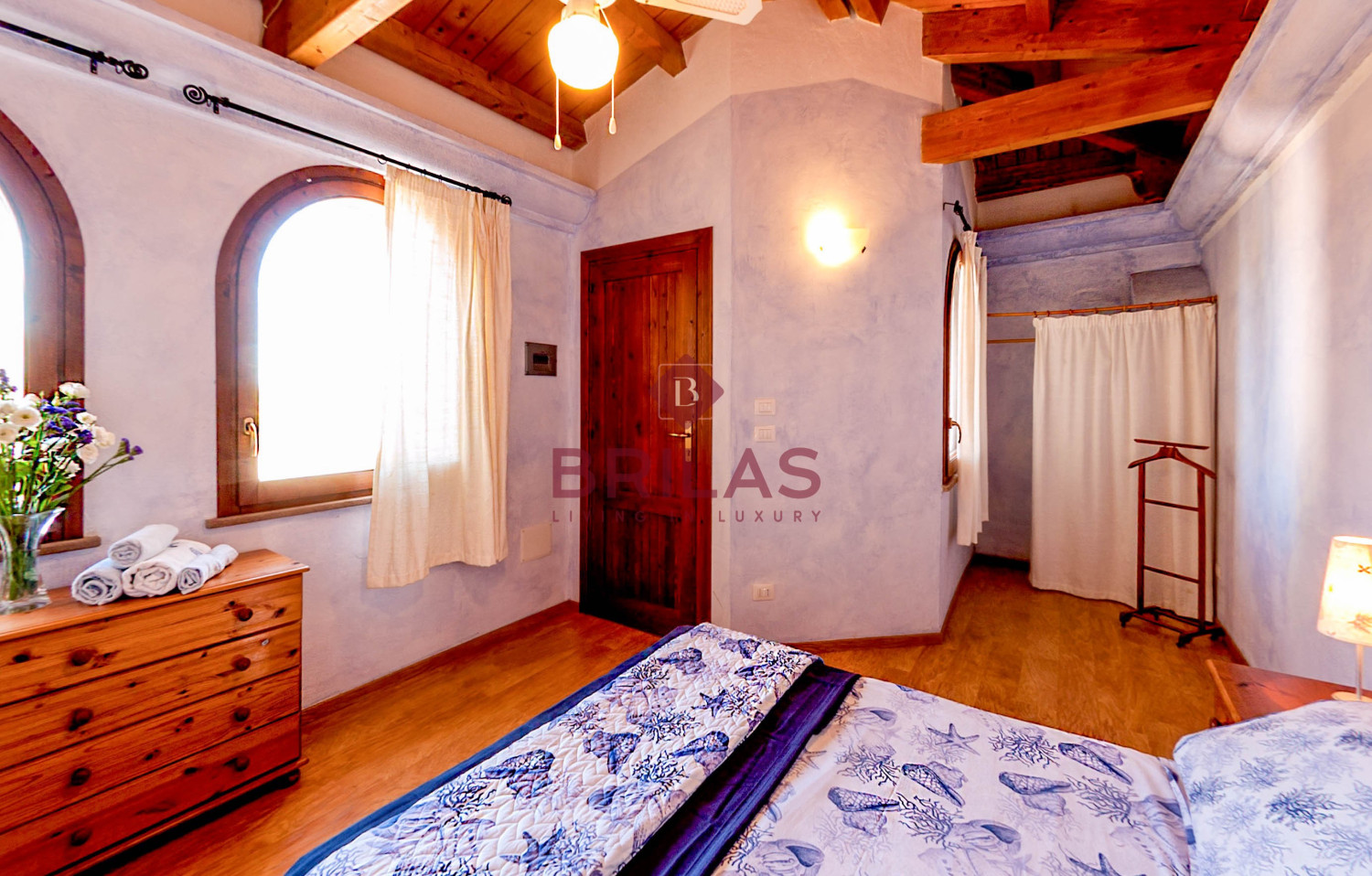 Elegant Villa in Alghero Countryside