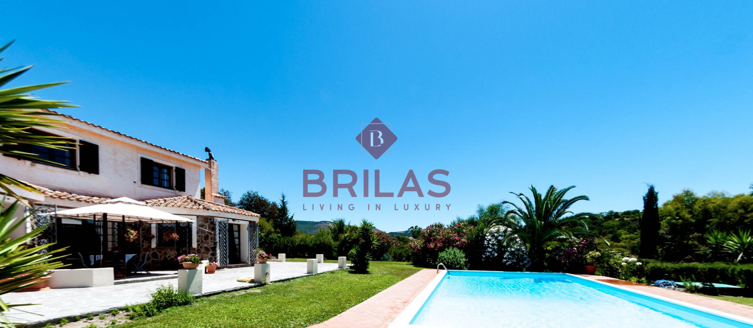 Elegant Villa in Alghero Countryside