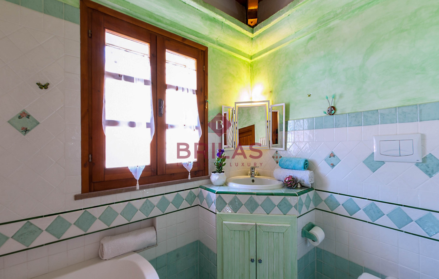 Elegant Villa in Alghero Countryside