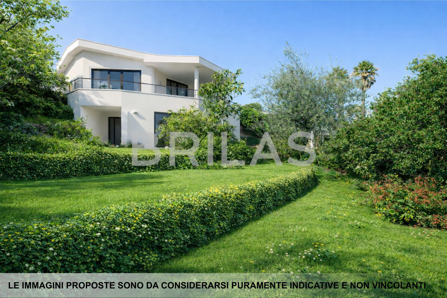 Villa Fronte Mare a Pittulongu (Olbia) - Ottima Posizione con Potenziale di Ristrutturazione