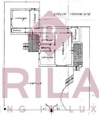 Golfo Aranci: Large villa to renovate between two beaches