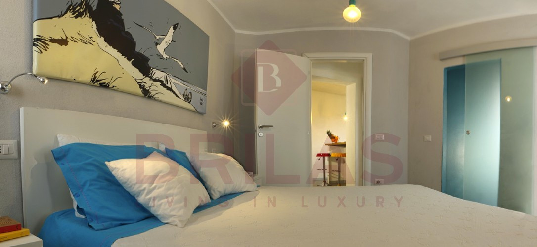 Gallura: a villa immersed in an oasis of peace with B&B potential.