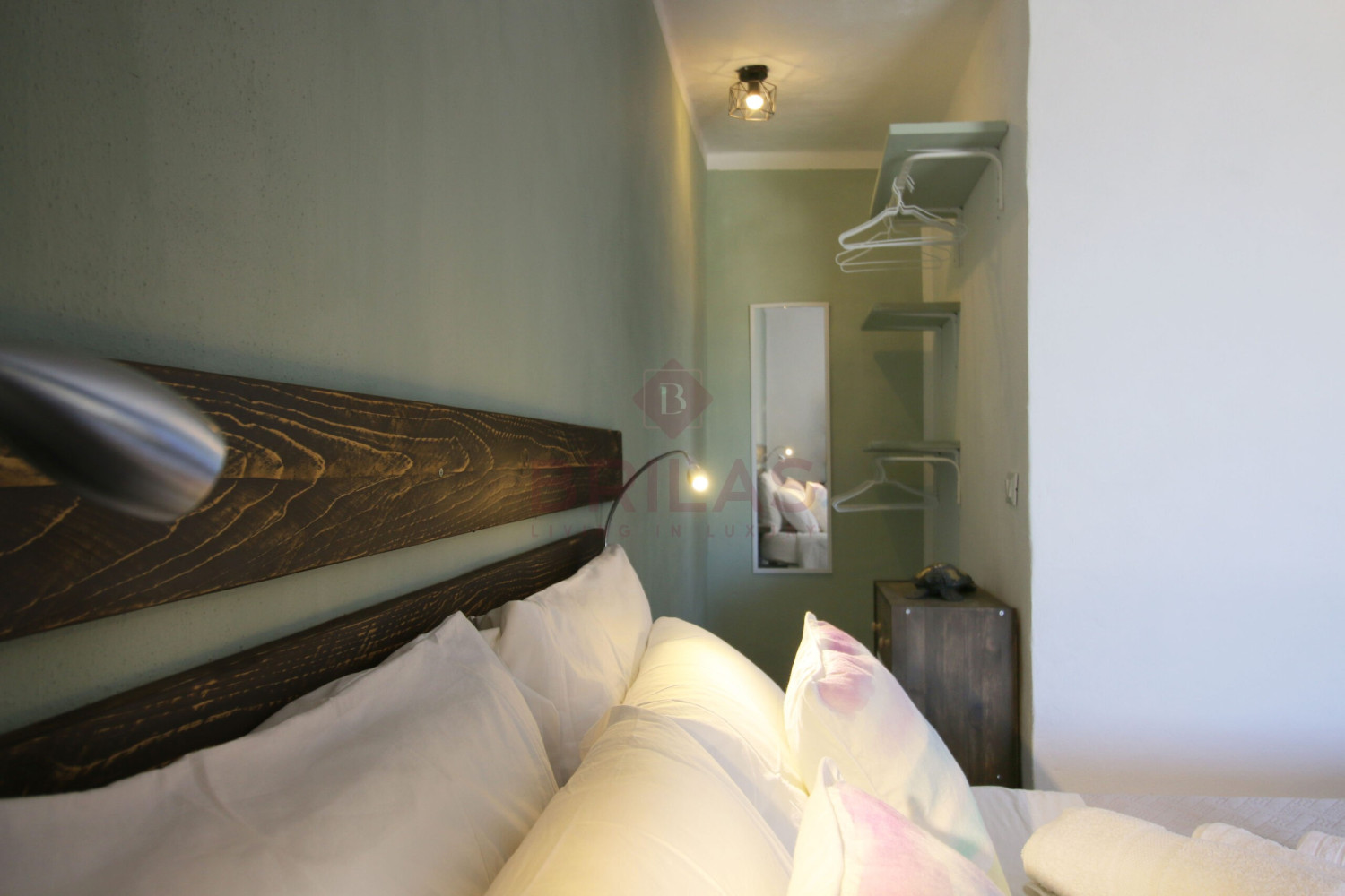 Gallura: a villa immersed in an oasis of peace with B&B potential.