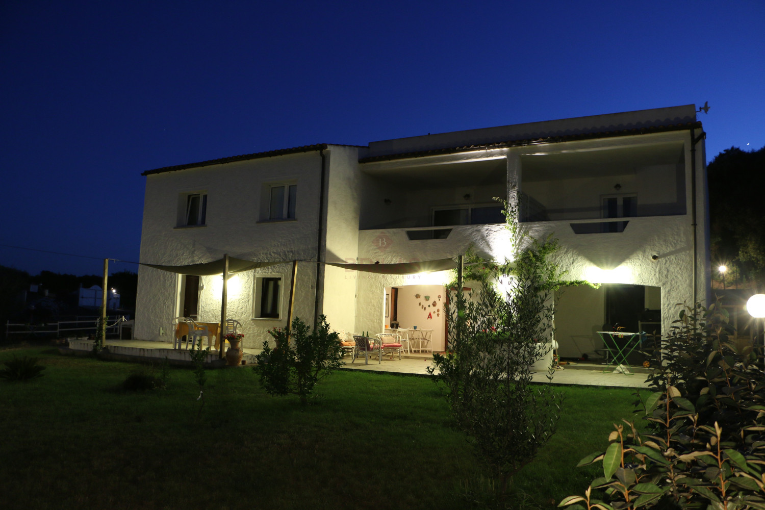 Gallura: a villa immersed in an oasis of peace with B&B potential.