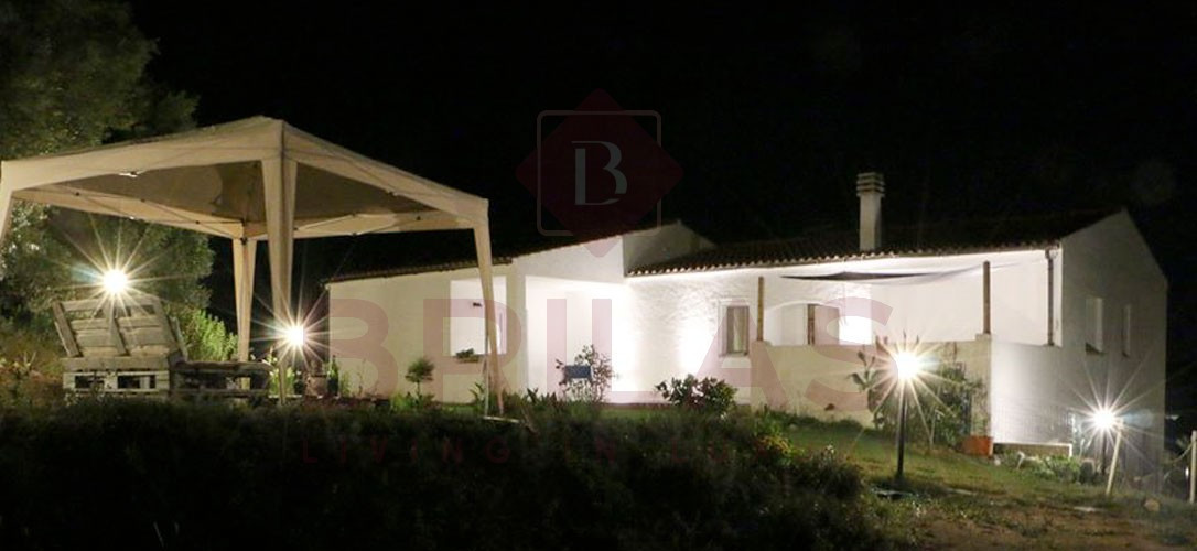 Gallura: a villa immersed in an oasis of peace with B&B potential.