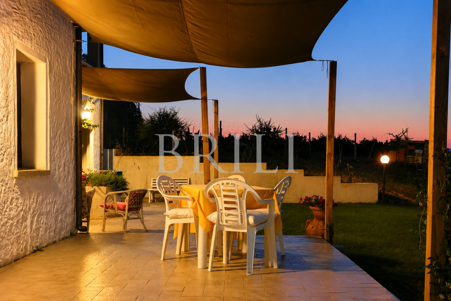 Gallura: a villa immersed in an oasis of peace with B&B potential.