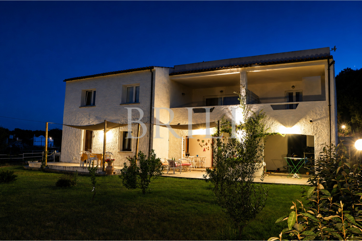 Gallura: a villa immersed in an oasis of peace with B&B potential.