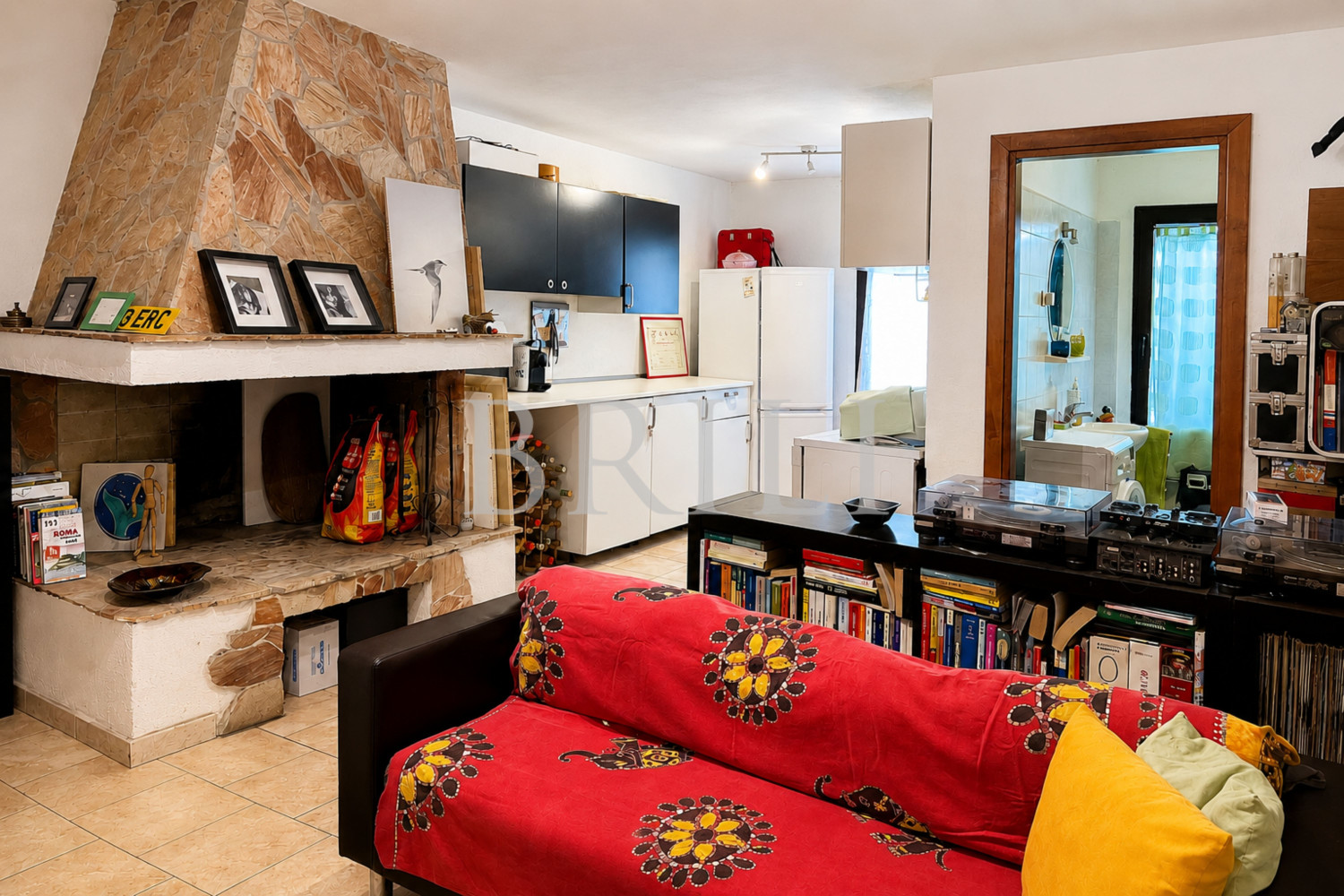 Gallura: a villa immersed in an oasis of peace with B&B potential.