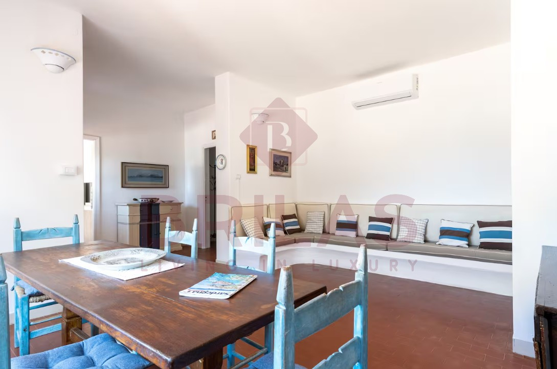 Cala Girgolu - Villa pied dans l\'eau