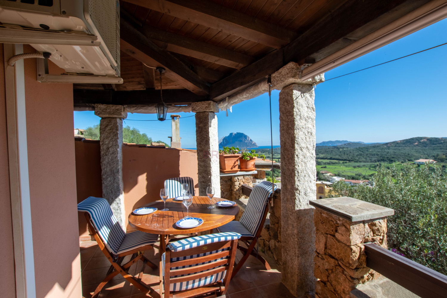 Porto San Paolo - Semi-Detached Villa with Sea View