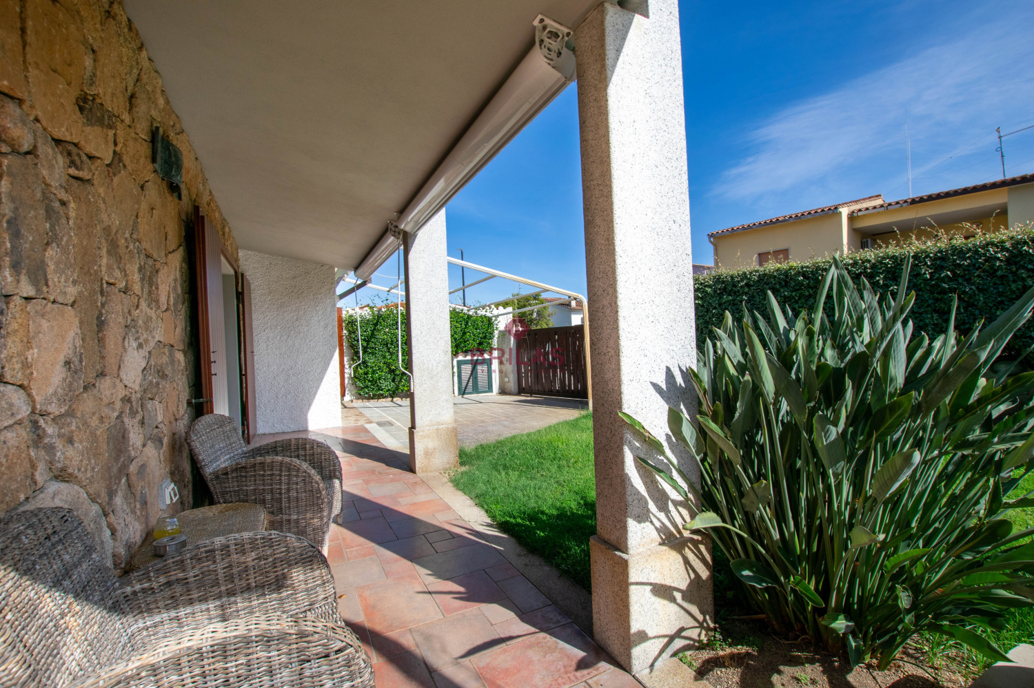 Villa Indipendente a Olbia: Un\'oasi di tranquillità e spazio