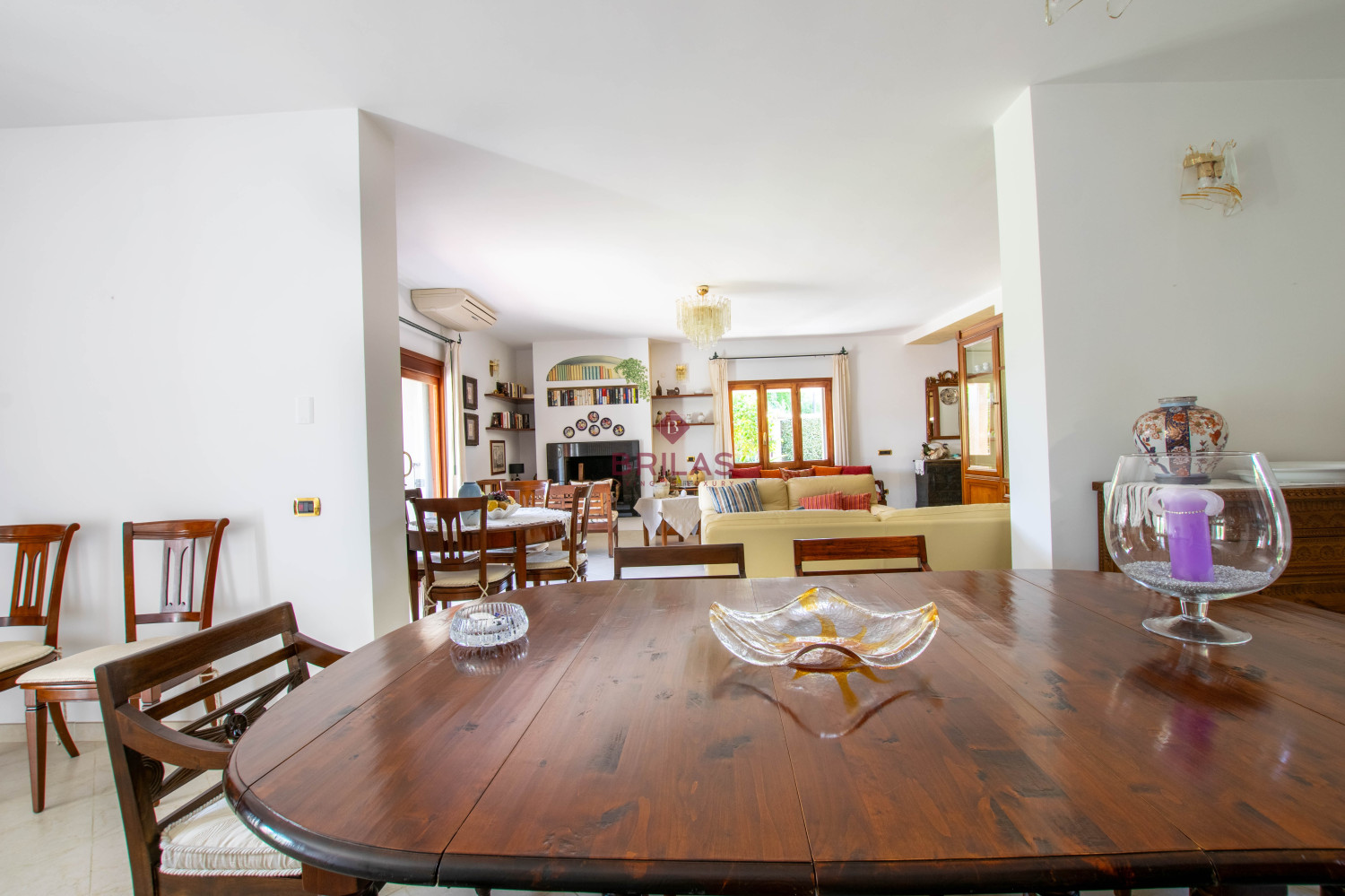 Villa Indipendente a Olbia: Un\'oasi di tranquillità e spazio