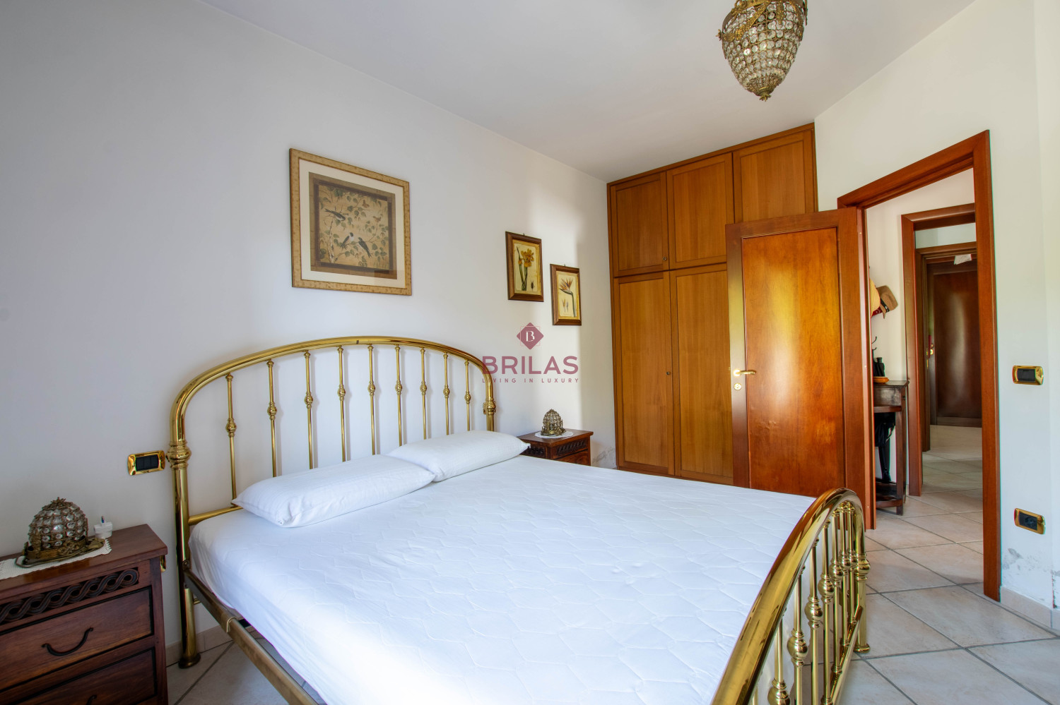 Villa Indipendente a Olbia: Un\'oasi di tranquillità e spazio