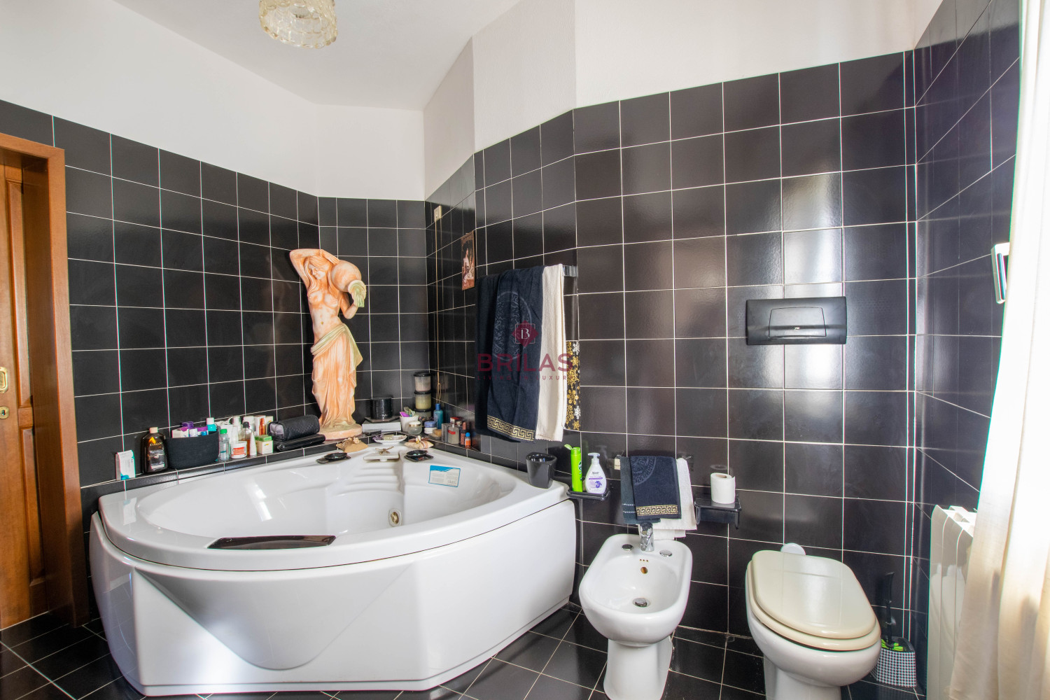 Prestigiosa villa singola