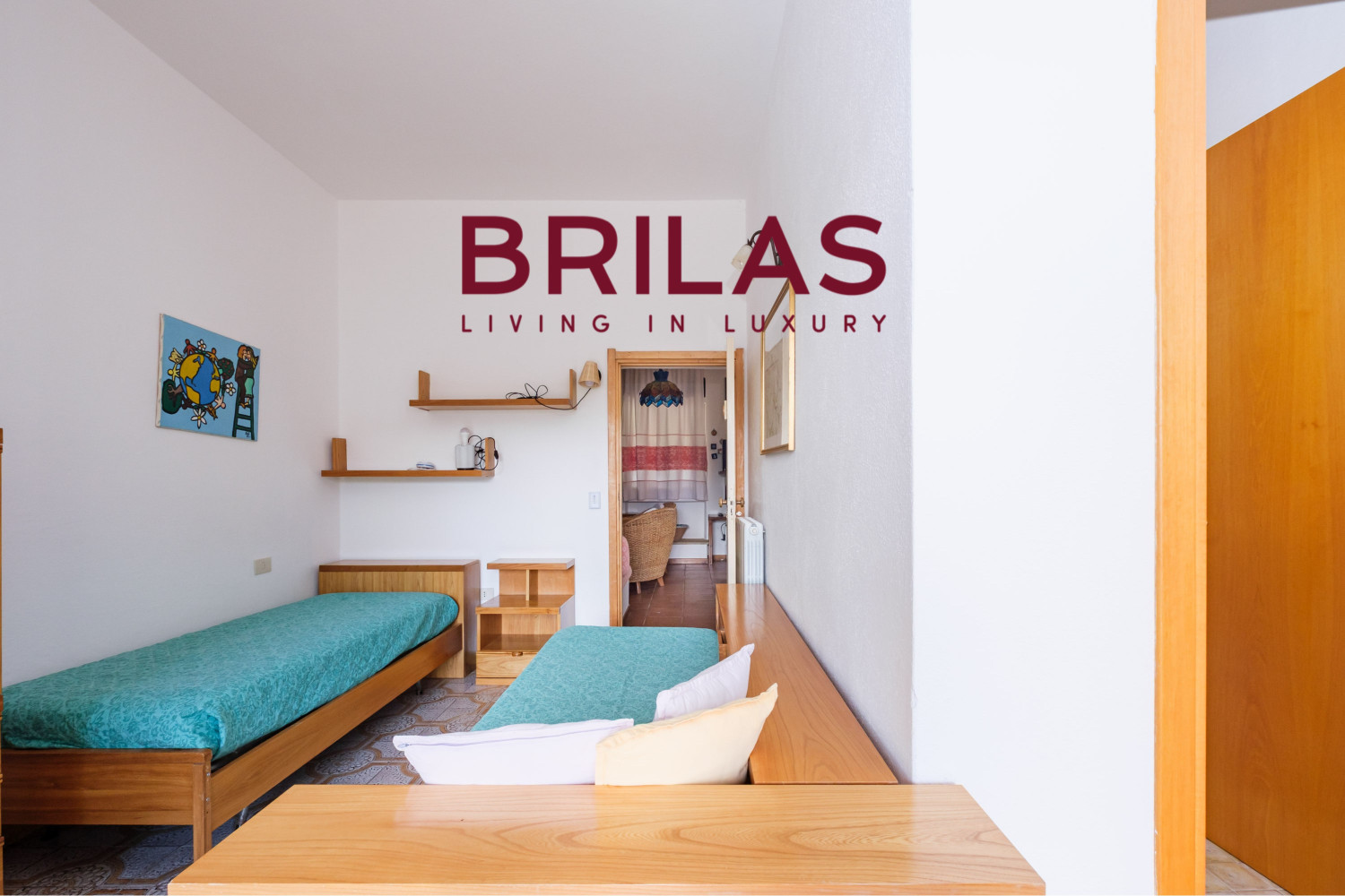 Villa rustica con vigna e uliveto