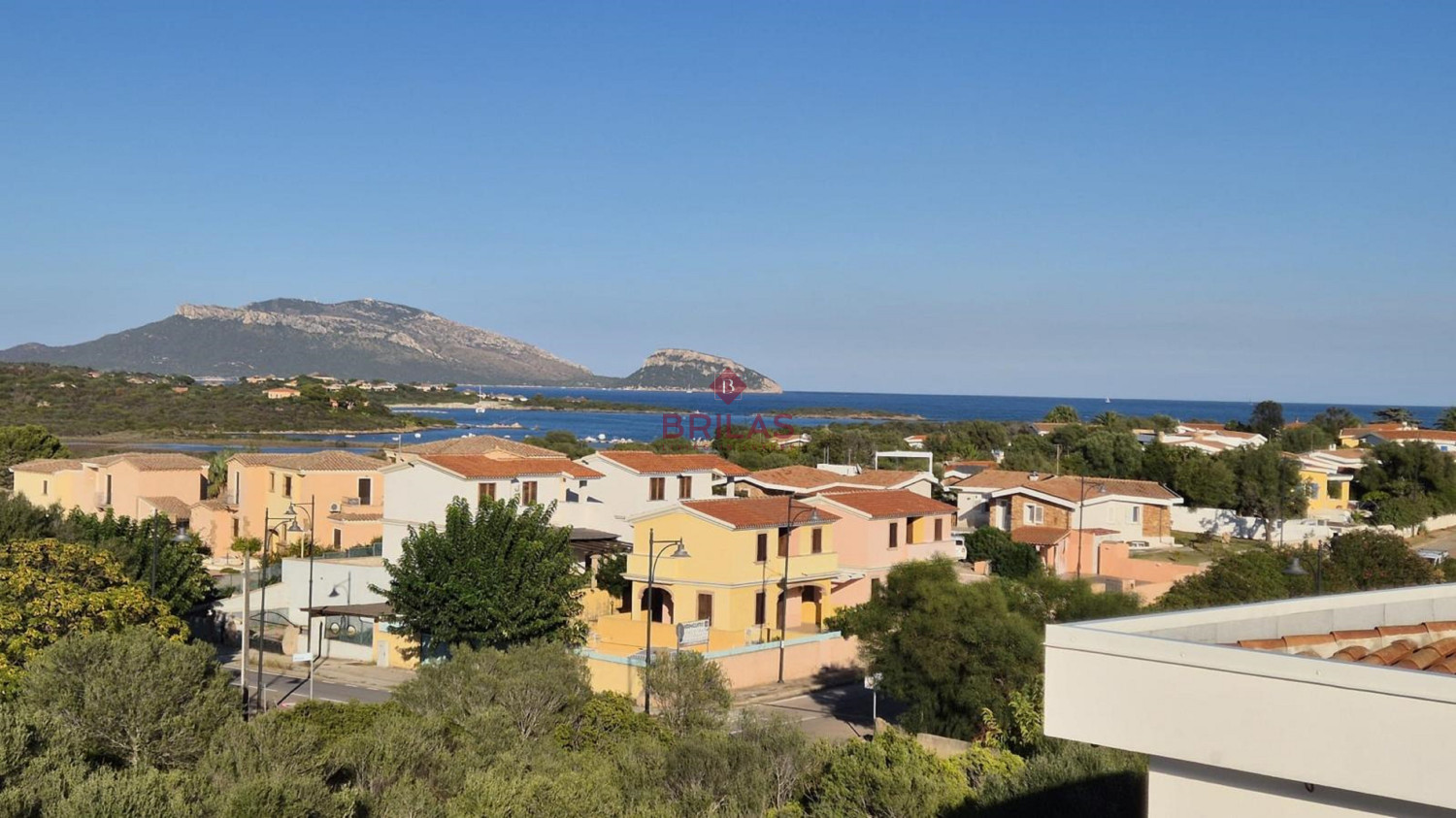 Detached Villa with Swimming Pool in Pittulongu - Under Construction