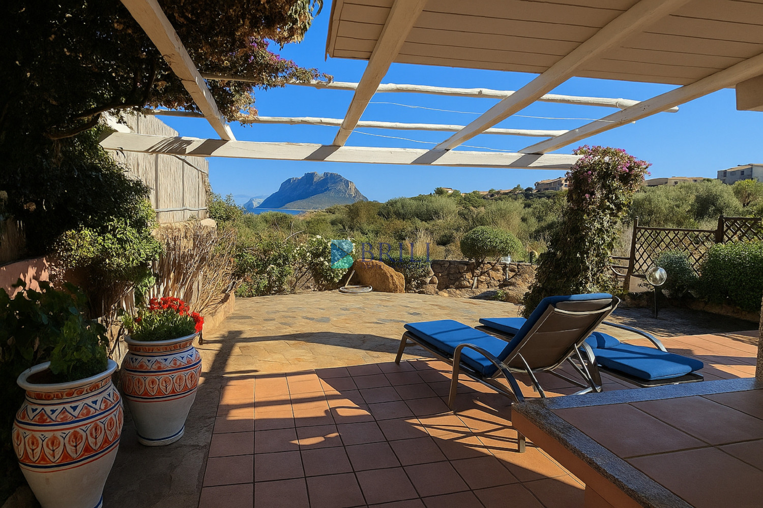 Porto San Paolo - Bifamiliare vista mare a Monte Contros
