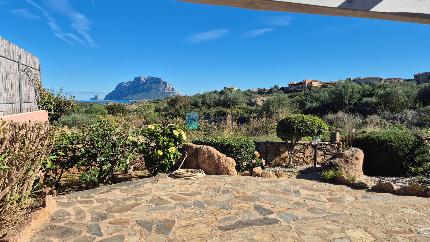 Porto San Paolo - Bifamiliare vista mare a Monte Contros