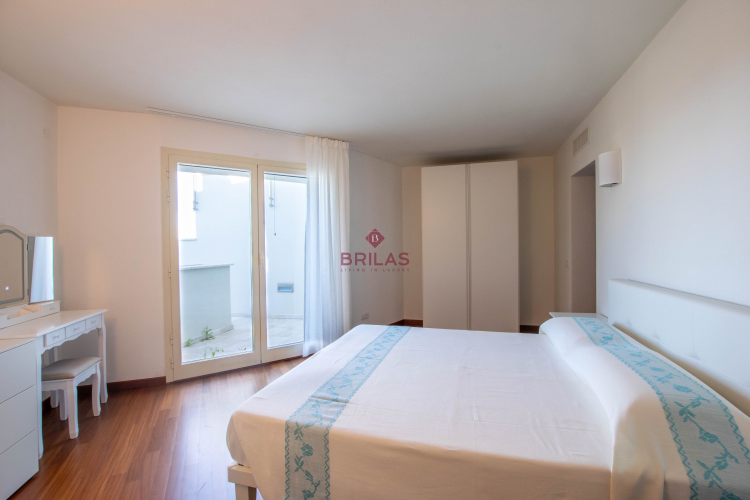 Elegant apartment with stunning views in Porto Cervo