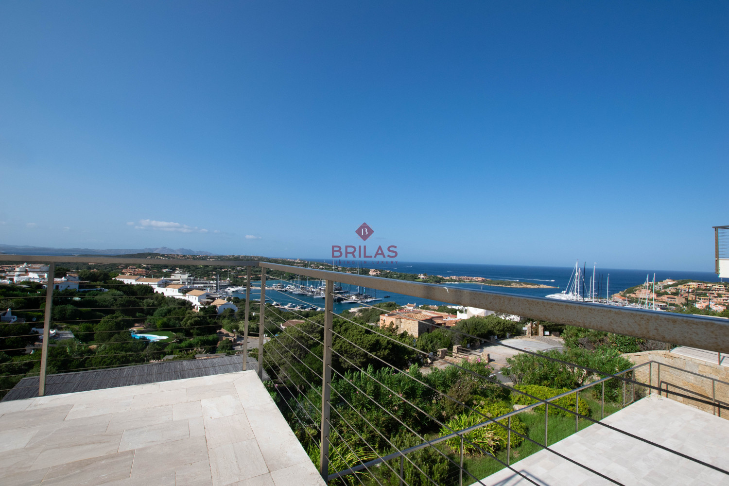 Elegante appartamento con vista mozzafiato a Porto Cervo