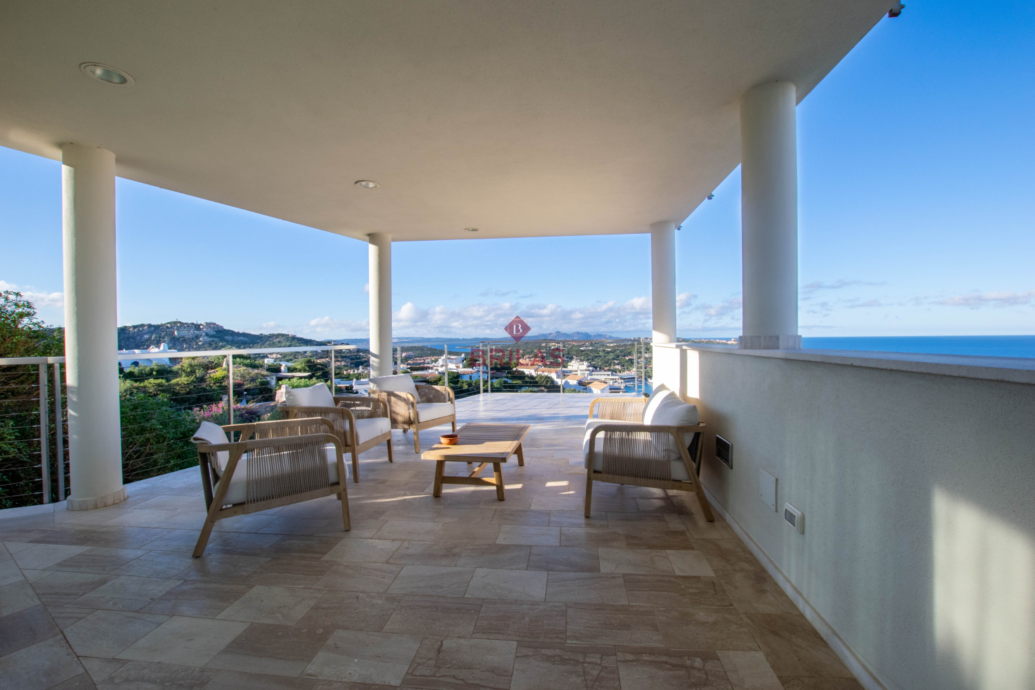 Elegante appartamento con vista mozzafiato a Porto Cervo