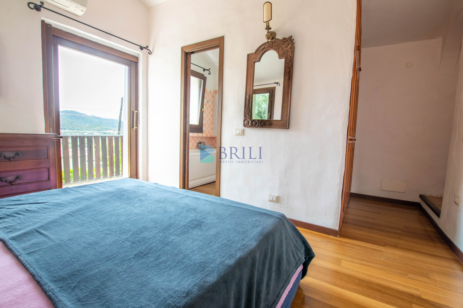 Villa in the countryside ten minutes from Olbia