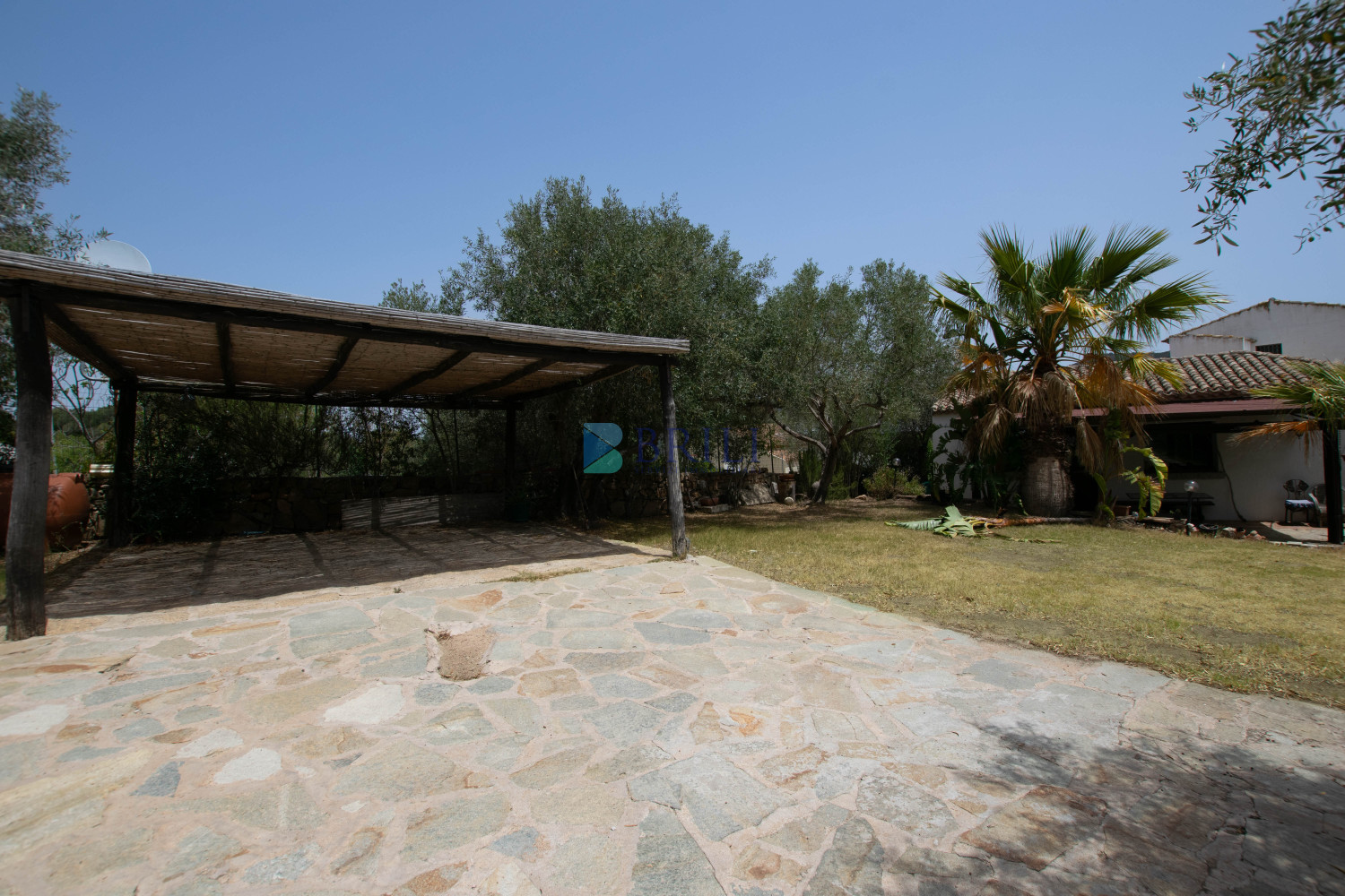 Villa in the countryside ten minutes from Olbia