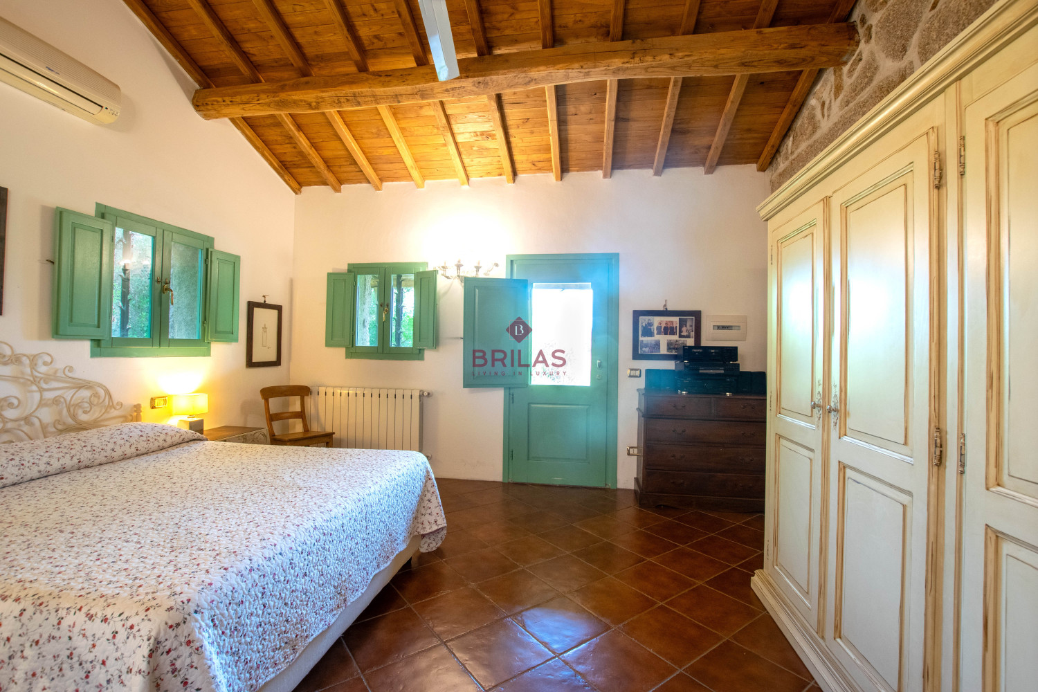 Renovated Stazzo in San Pantaleo